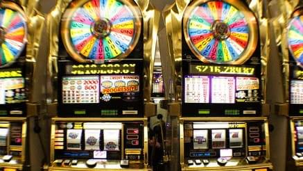 Free online wheel of fortune slot machine